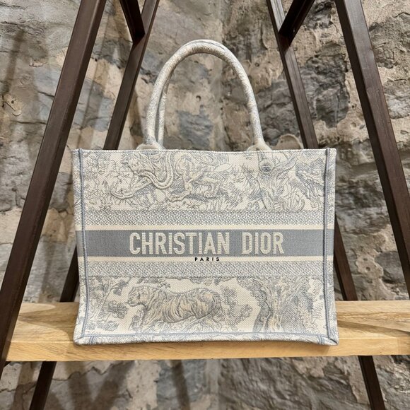 Dior Handbags - Dior 2021 Ecru Toile De Jouy Dioriviera Medium Book Tote Bag